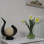 Il Silenzio Delle Colline Umbre - Vicino *
