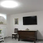Il Silenzio Delle Colline Umbre - Vicino * تودي