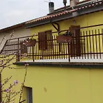 Il Silenzio Delle Colline Umbre - Vicino * Τόντι