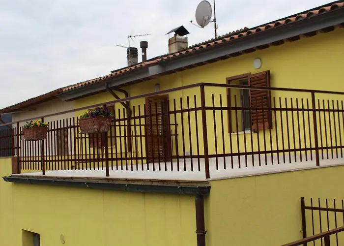 Il Silenzio Delle Colline Umbre - Vicino * Todi