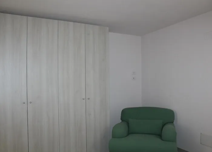 Il Silenzio Delle Colline Umbre - Vicino *