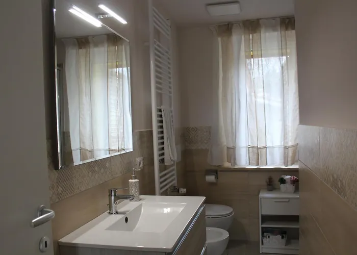 Il Silenzio Delle Colline Umbre - Vicino * Todi